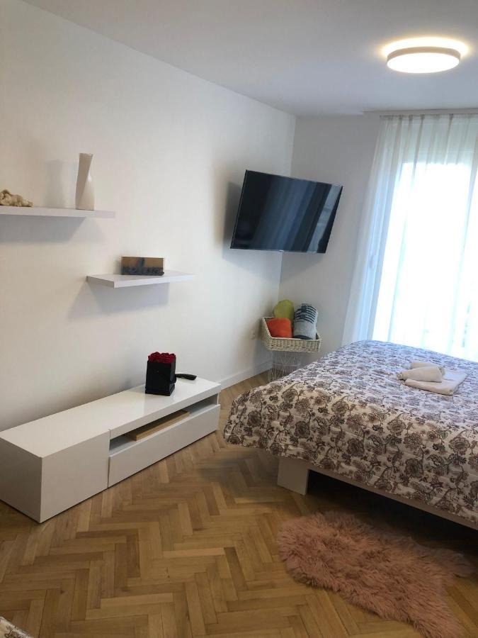 Apartman Lana Appartement Zadar Buitenkant foto